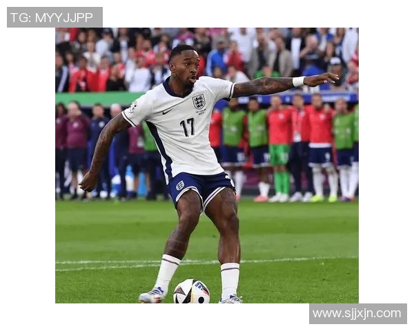 黄头发足球球星的传奇之路与无畏挑战：从草根到巅峰的成长历程